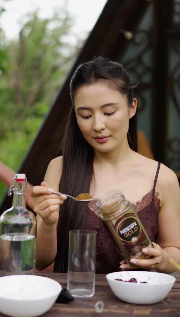 Nescafé Gold: ребрендинг с Жазирой Еркін — фото 4